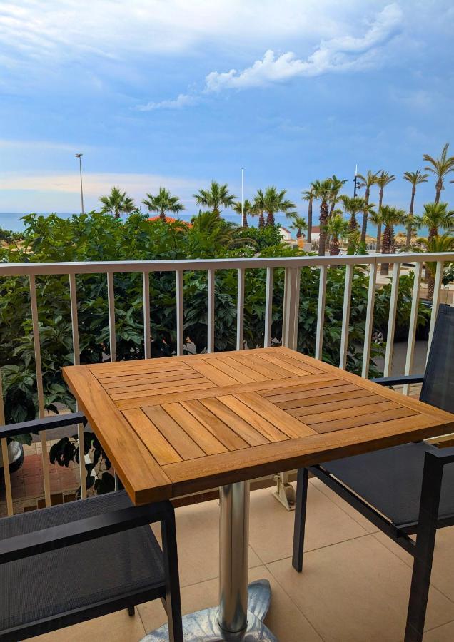 "La Sorra" Residence En Bord De Mer Сен-Киприен Екстериор снимка
